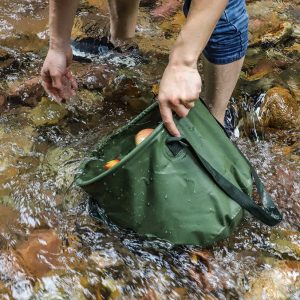 Outdoor Collapsible Water Bucket