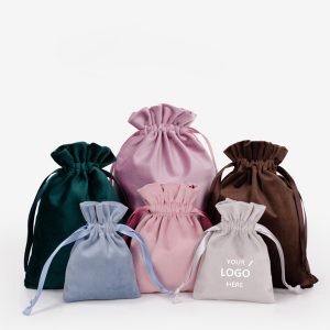 Custom Velvet Drawstring Pouches