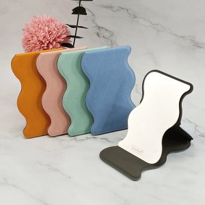 Portable Shatterproof Makeup Mirror with PU Leather Cover