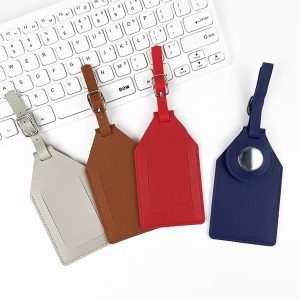 Tracker Leather Luggage Tag